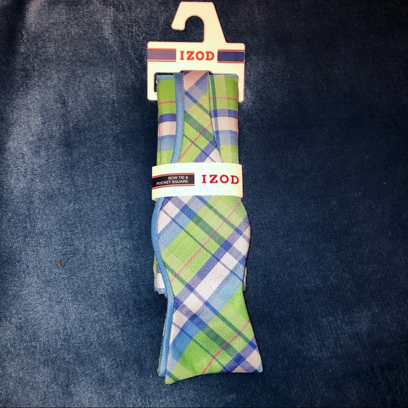 Izod Other - NWT IZOD Bow Tie and Pocket Square